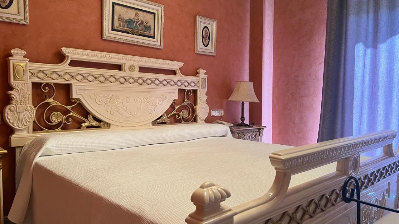 Hospedium Hotel Twist Torredonjimeno Eksteriør billede